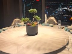 -运·中餐厅(成都华尔道夫酒店)