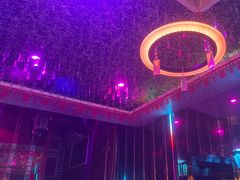 -路边边.炒菜烧烤.音乐餐厅(良乡长虹店)