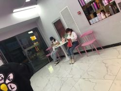 -Feel 羽毛接发