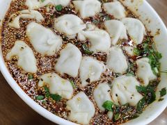酸汤牛肉水饺-回坊马二饺子馆