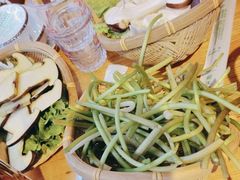 -民食香·腊排骨野生菌美食(木府店)