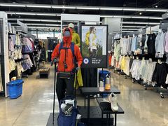 -迪卡侬(大英山店)