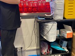 -肥汁米蘭香港米线(长宁来福士店)