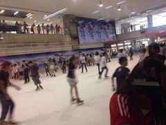 iphone_upload_pic-正佳冰河湾真冰滑冰场
