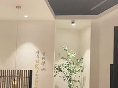 -蜜桃餐厅·伴山(绿宝广场店)