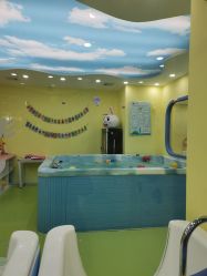 -鱼乐贝贝婴幼儿游泳中心(梅江印象城店)