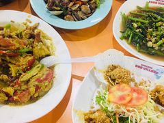 -班赞海鲜市场胖阿姨加工点