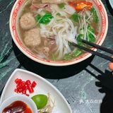 越南菜和泰国菜。两者略相似