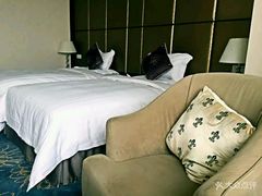 -郑州粤海酒店(郑州二七广场店)