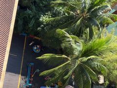 -三亚湾海居铂尔曼度假酒店