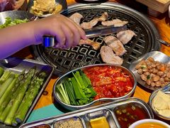 -唯成•韩国炭火烤肉 유성고기
