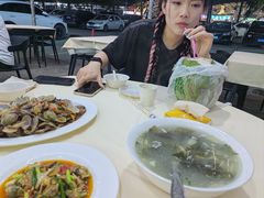 -庆余生平价生猛海鲜(海棠湾林旺夜市店)