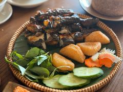 -Cau Go Vietnamese Cuisine