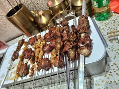 -小董哥烤串·爆汁大油边(故宫店)