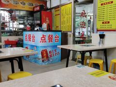 -华威达牛庄(黄埔大道西店)