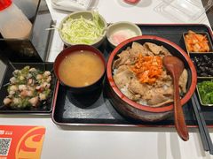 -牛邸·烧肉饭(来福士店)