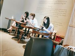 -星巴克(宝山万达店)