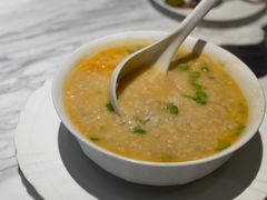 贵妇龙虾咸泡饭-香樟花园新粤料理(无锡万象城店)