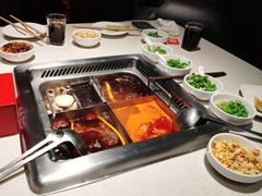 -海底捞火锅鲜切牛肉主题店(长寿路店)