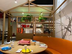-渝信川菜 · 川味家常菜(财富购物中心店)