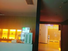 -涨巢·潮玩水疗局
