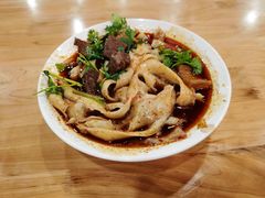 红烧牛肉刀削面-华兴街自力面店
