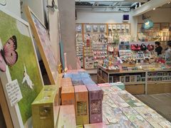 -猫的天空之城概念书店(苏州平江店)