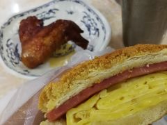 腿蛋菠萝包-渔记茶餐厅(渔村店)