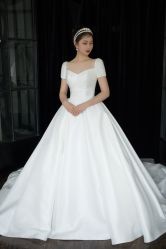-纯色时光婚纱艺术馆WHITE
