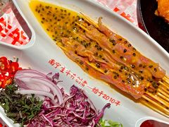 -威记烧嘢·南宁烧烤·超级生牛(绿地店)