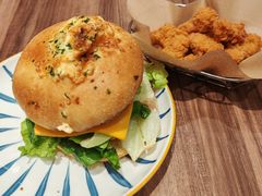 -必胜客(新中纬店)