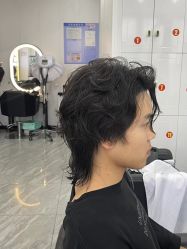 -丝语萱形象