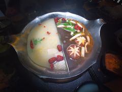 -湊湊火锅·茶憩(恒隆广场店)