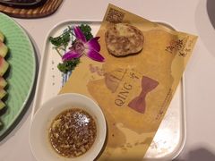 -海派美食·家宴海鲜青岛菜·石锅鲽鱼头(东方城店)