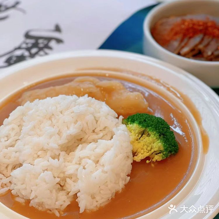 我不允许你们不知道女士两人同行可以半价