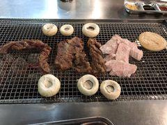 -马路牙子烧烤音乐酒馆(望京店)