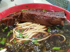 -小龙大肉面馆
