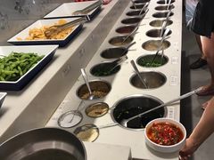 自助调料区-海底捞火锅(奥体南路店)
