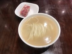 金牌肴肉2片20元-老半斋(福州路店)
