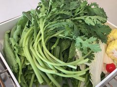 -天宜隆蘑菇宴火锅(石景山旗舰店)