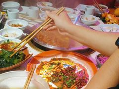 -麻辣英雄重庆火锅(二城广场店)