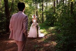 -雪中彩影婚纱摄影·微光艺术中心