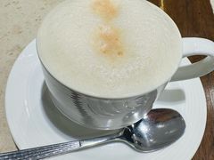 -阿维斯咖啡(镜湖店)