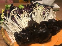 -拾味馆·浓鲜骨汤(光谷天地店)