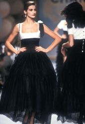 -美肤盾祛痘·问题肌头疗管理中心