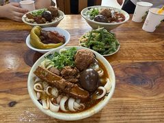 -任记七中刀削面(总店)