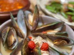 蒜香青口贝-BROWNSTONE布朗石西班牙餐厅(富城店)