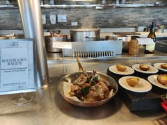 -锦厨国际自助餐厅 · 云端景观 (昆明索菲特大酒店)