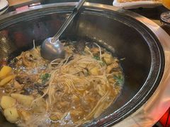 -炖四方东北铁锅炖·烧烤小龙虾(中豪国际店)
