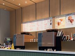 -星巴克臻选(国贸商城首店)